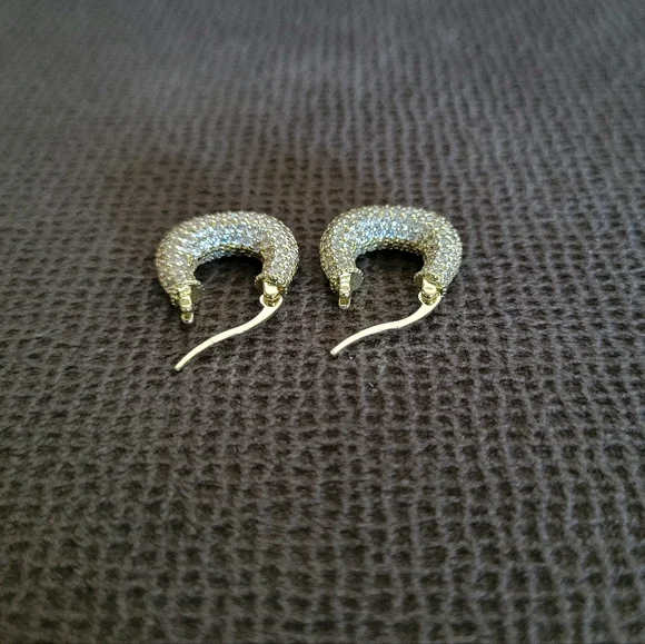 Gemelli👭 Chunky Gold💛 "Macie" Hoop Earrings - NWT - Picture 7 of 16